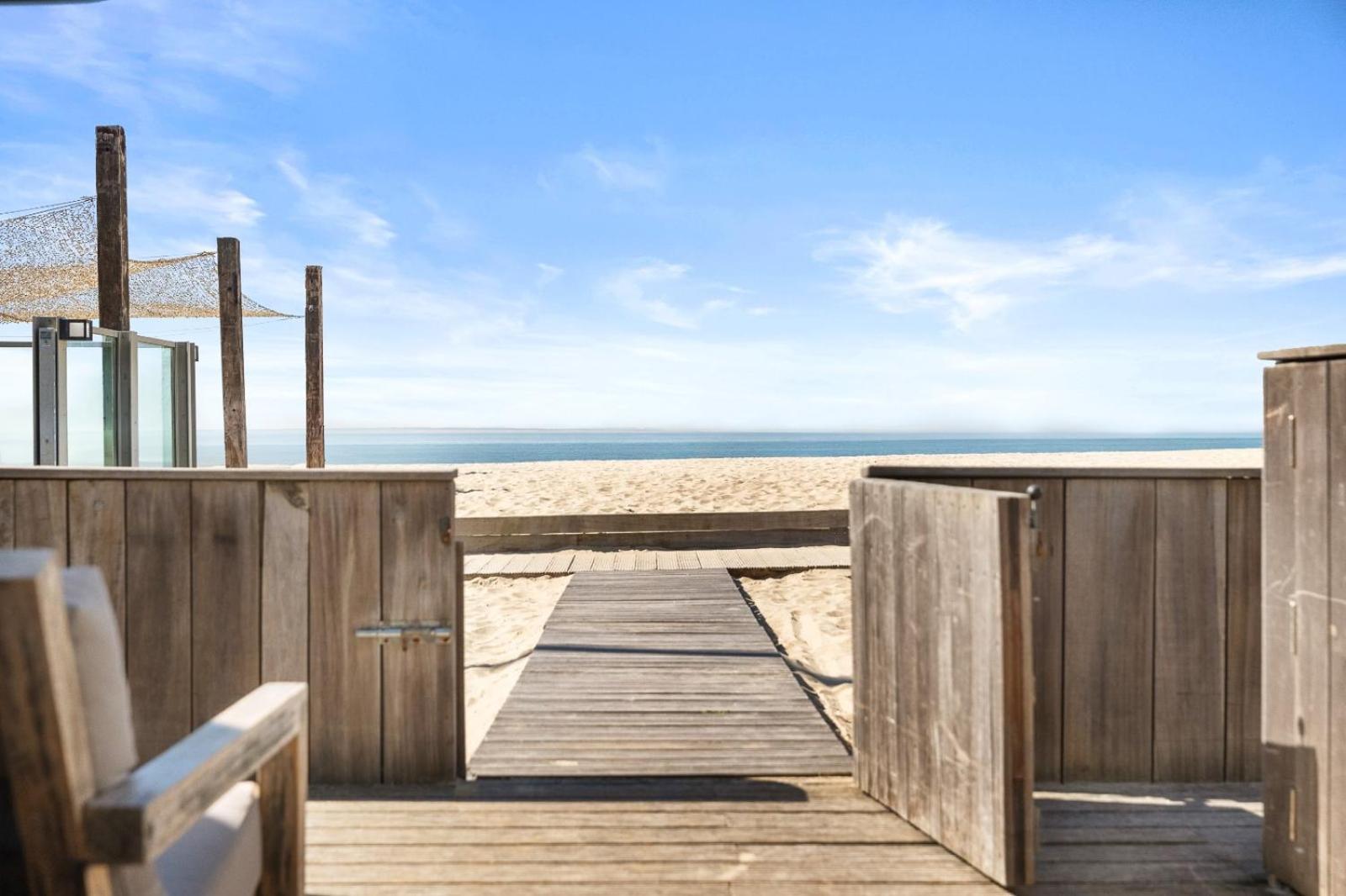 Beachrooms Pier 7 フリシンゲン エクステリア 写真